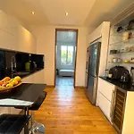 Вилла Cannes Charming Hideaway Secret Garden & Pool Near Centre *