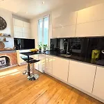 Вилла Cannes Charming Hideaway Secret Garden & Pool Near Centre